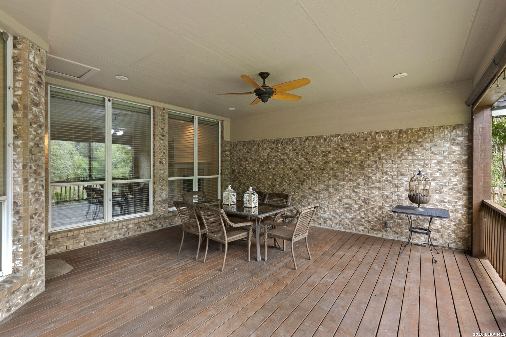 15927 Ponderosa Pass