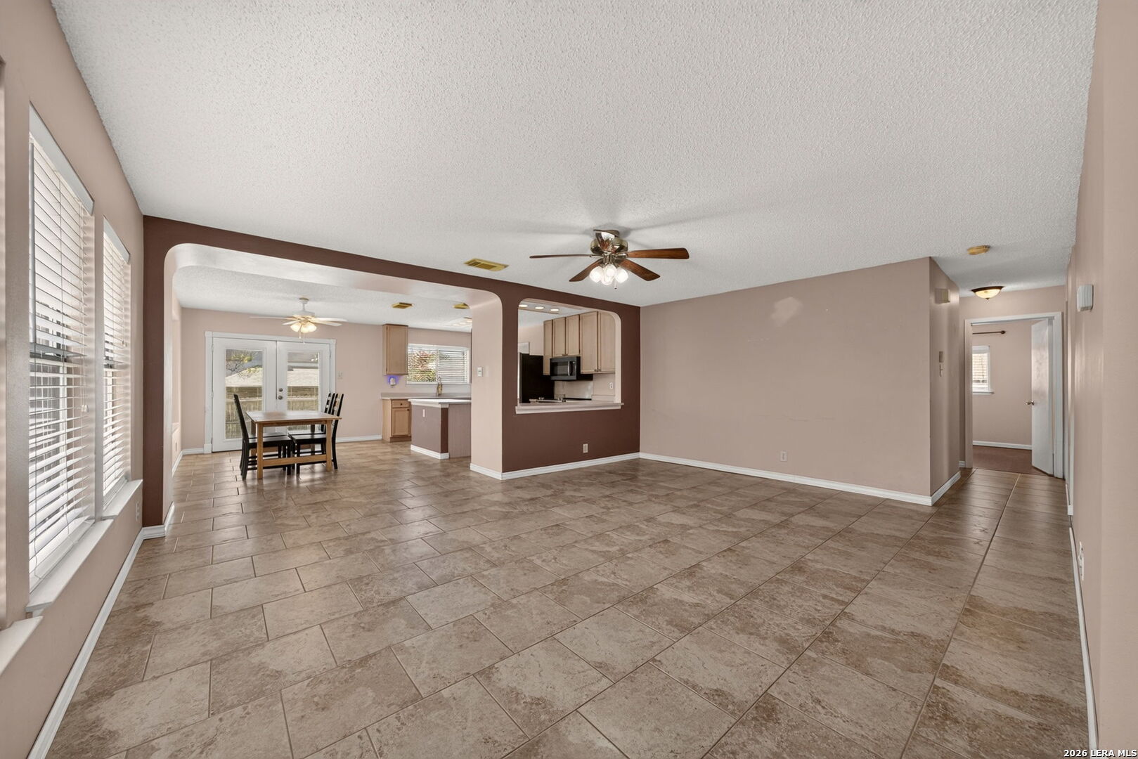 8210 Manderly Pl
