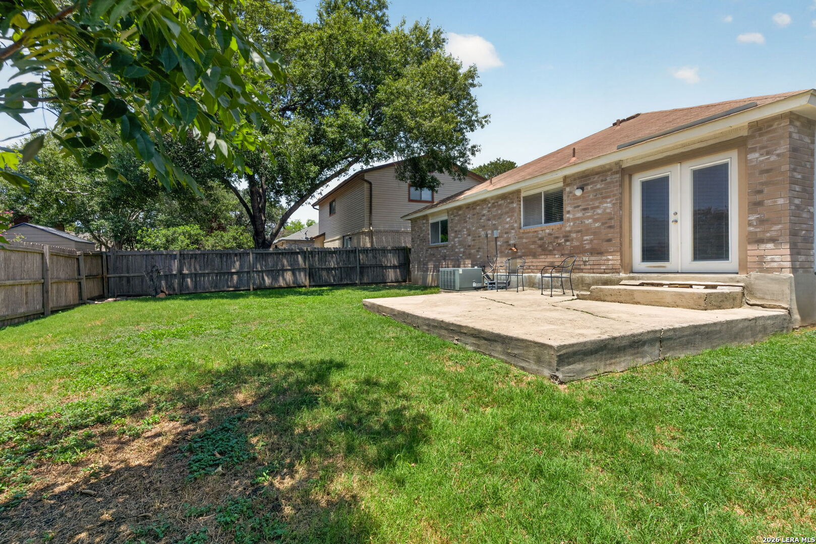 8210 Manderly Pl