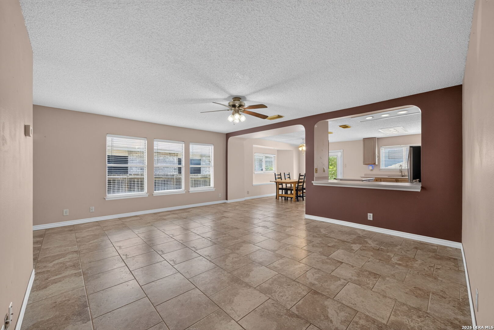 8210 Manderly Pl