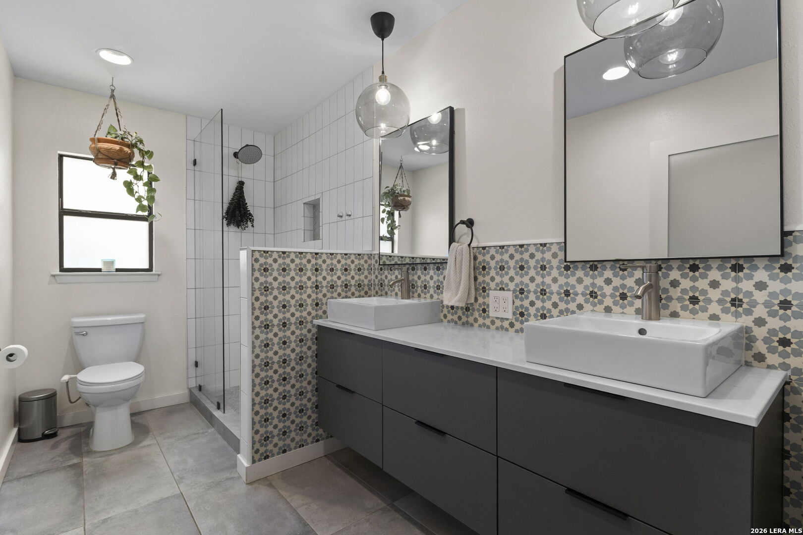 8603 Bristlecone