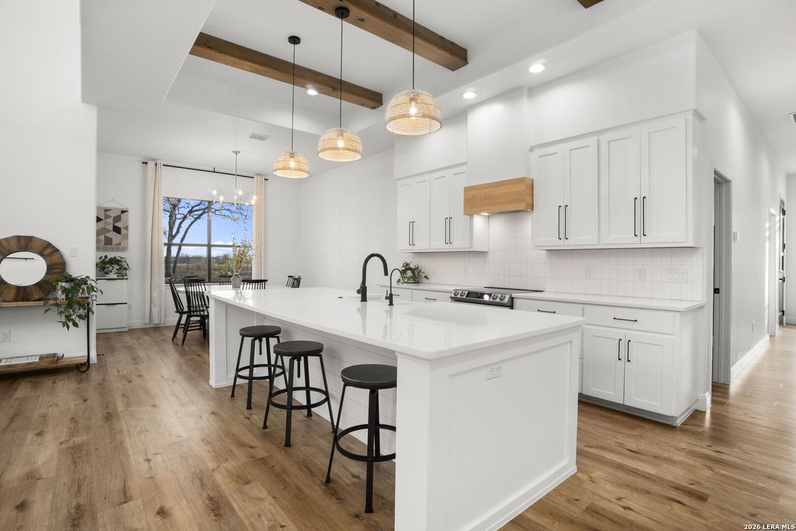 204 OAK FIELDS DR