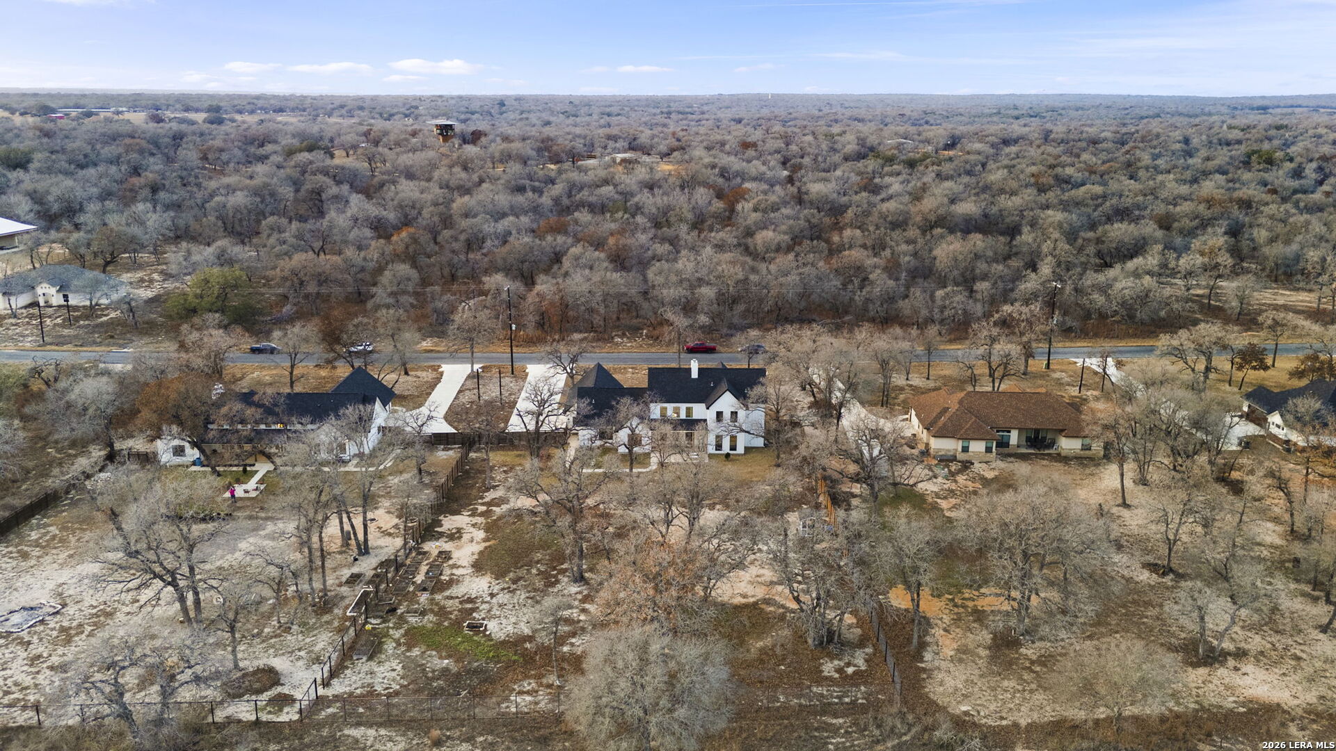 204 OAK FIELDS DR