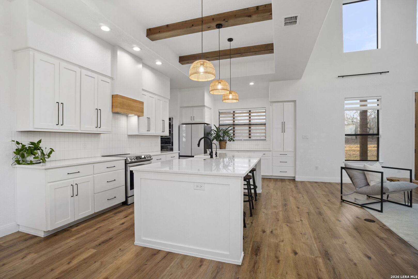 204 OAK FIELDS DR