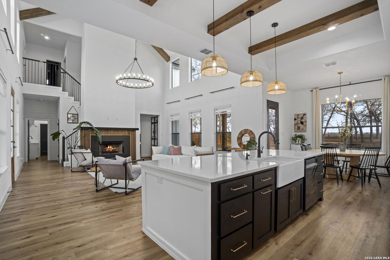 204 OAK FIELDS DR