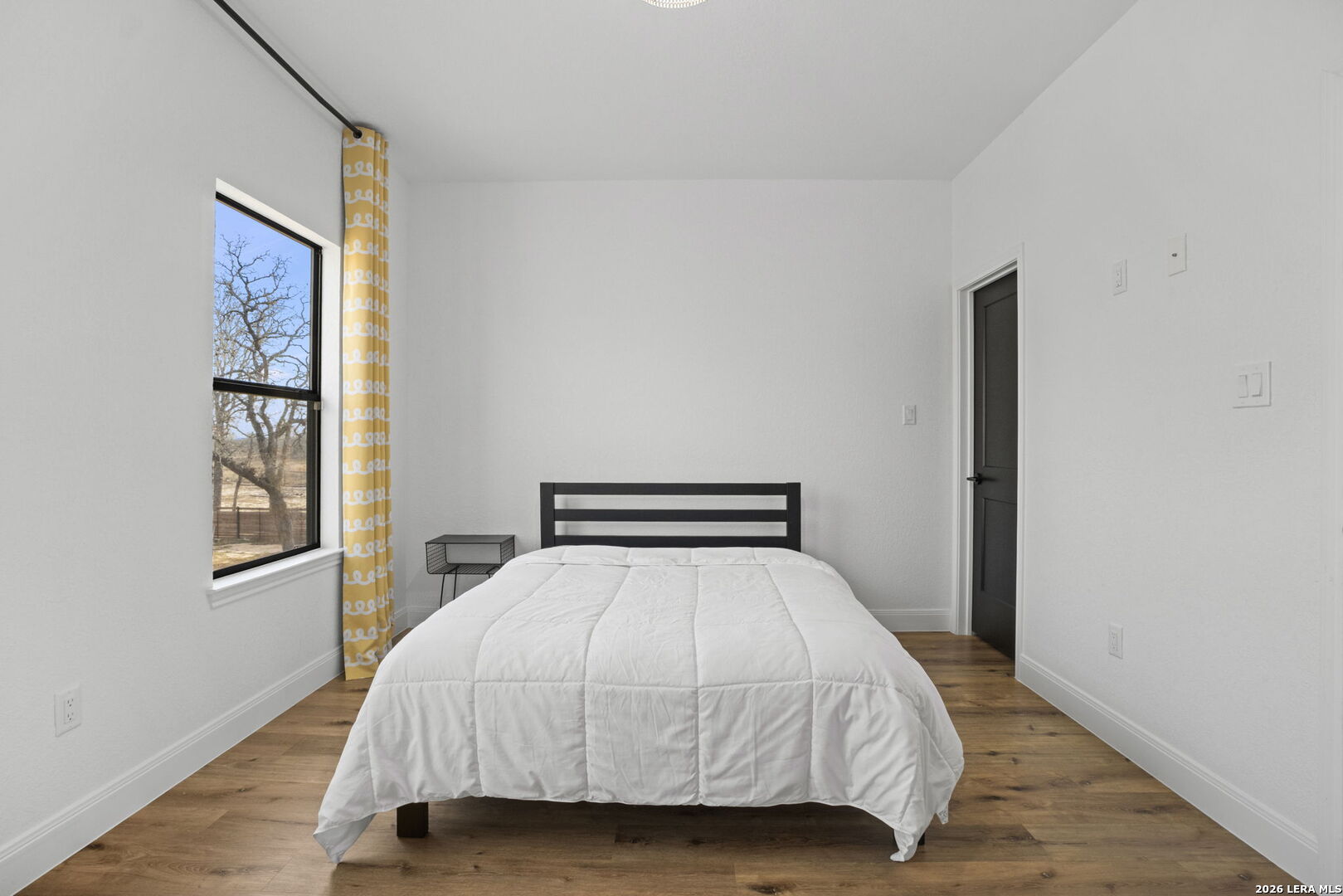 204 OAK FIELDS DR