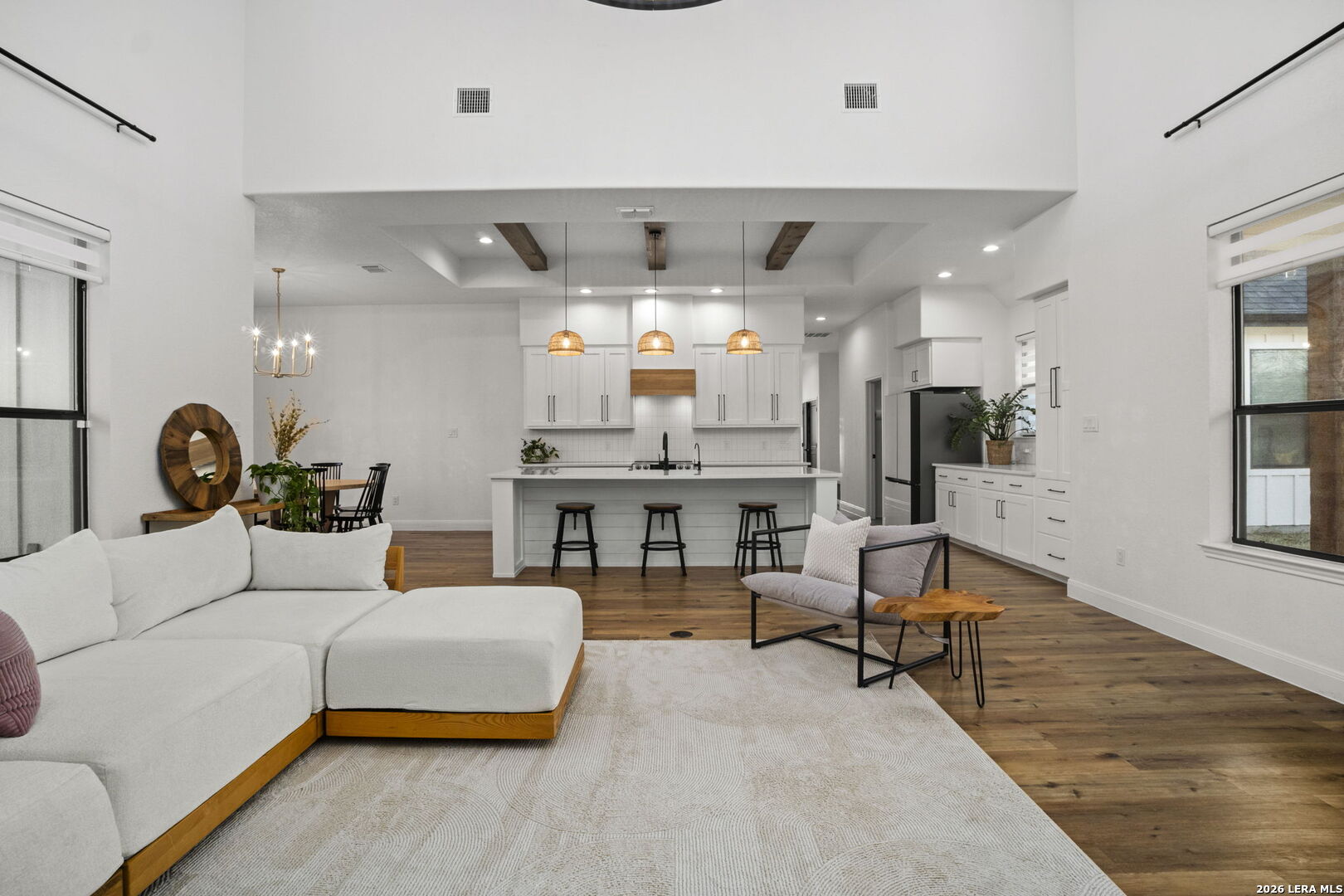 204 OAK FIELDS DR