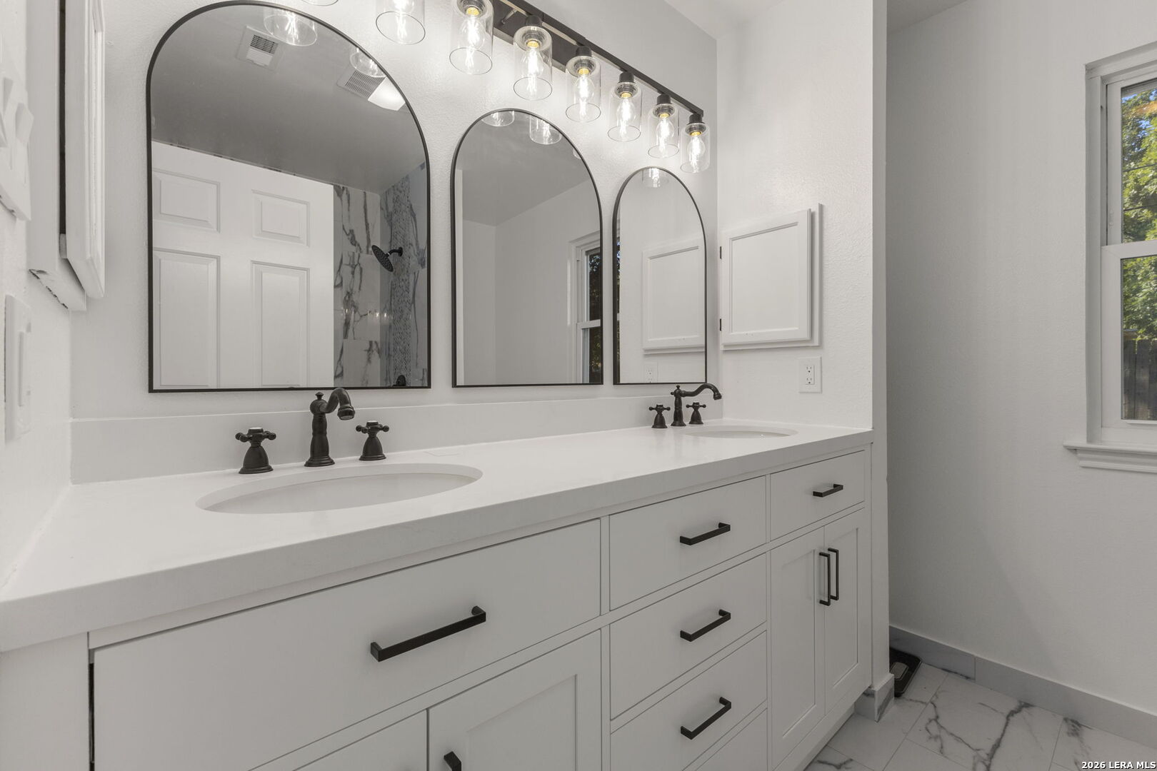 205 CIBOLO BASIN DR