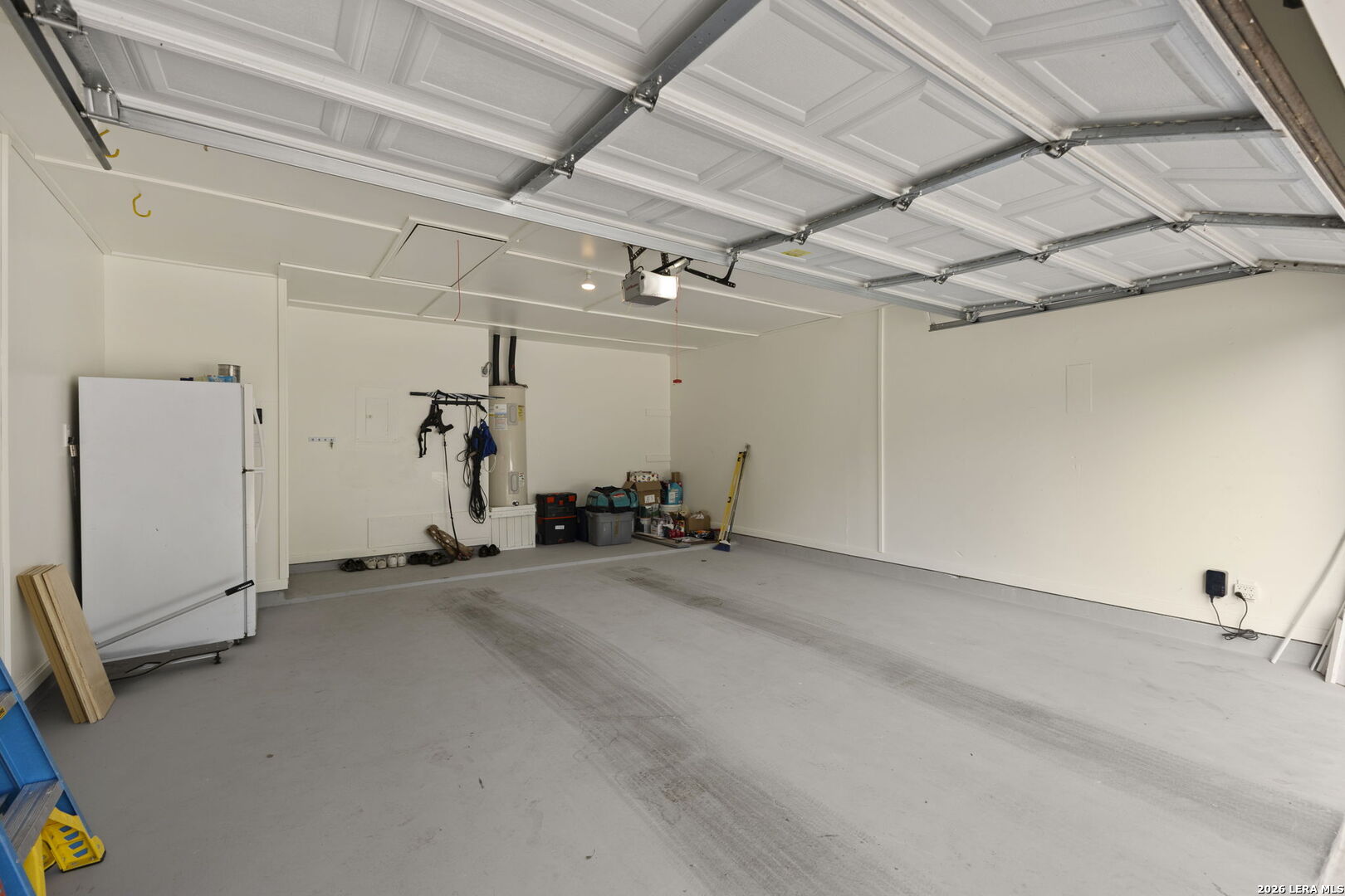 205 CIBOLO BASIN DR