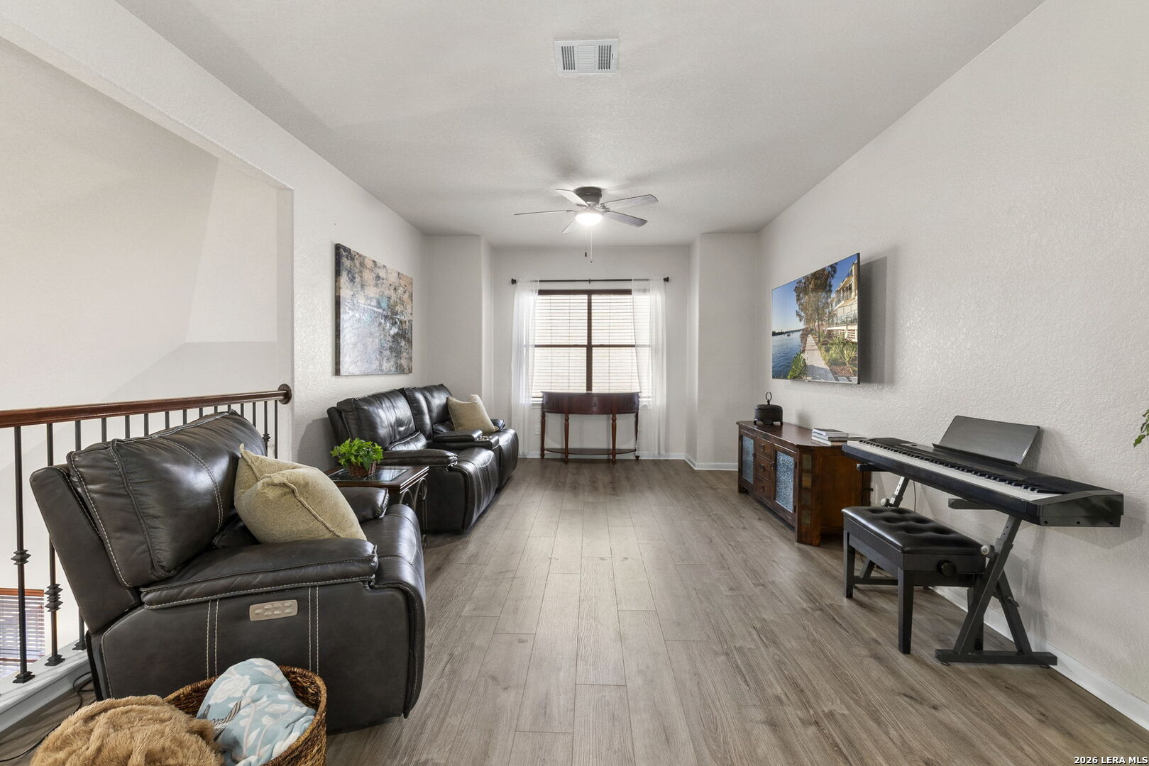 201 Kensington Dr.