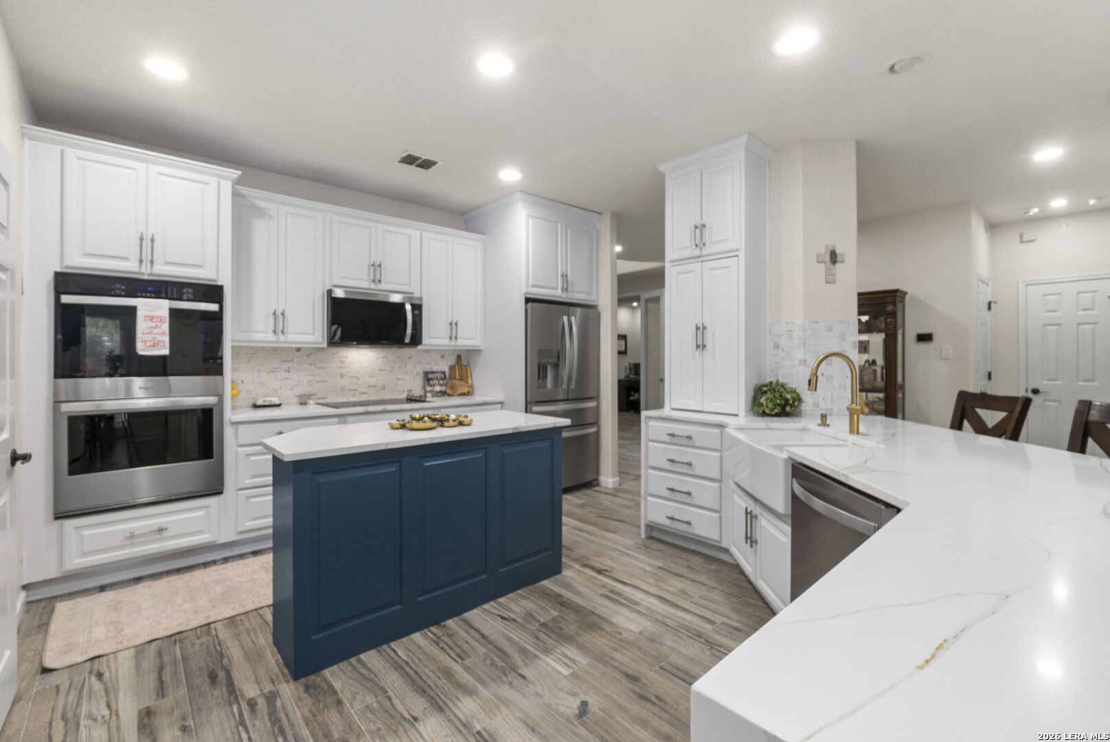 201 Kensington Dr.