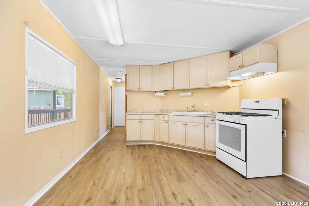 16240 SAN PEDRO AVE Unit: 308