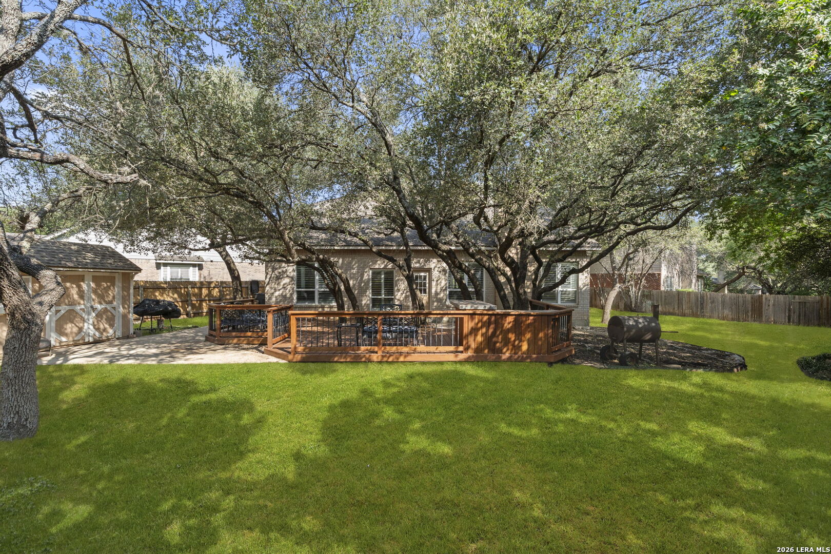 16706 Stones Throw