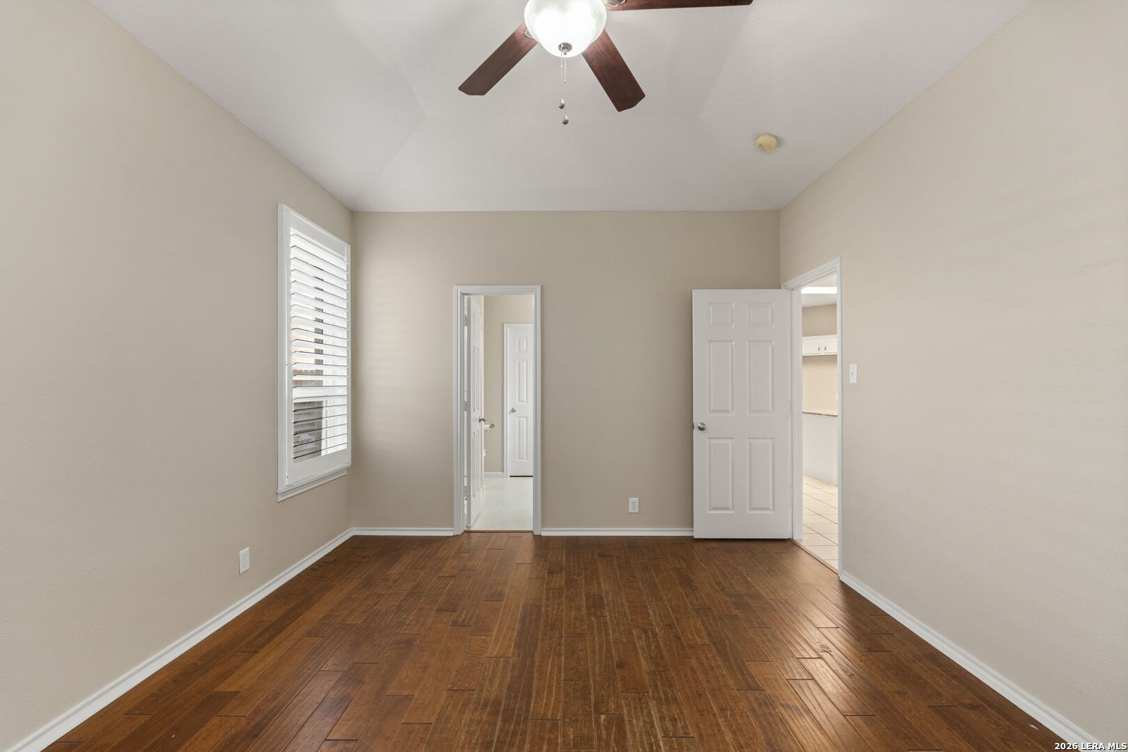 16706 Stones Throw