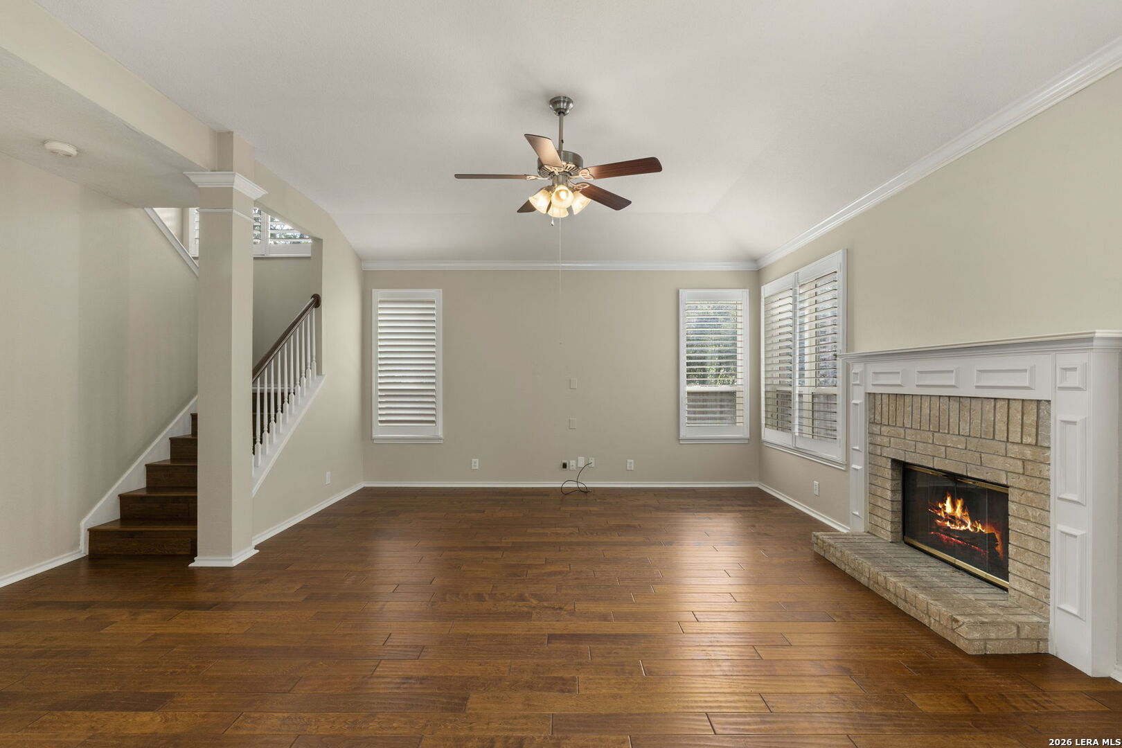 16706 Stones Throw