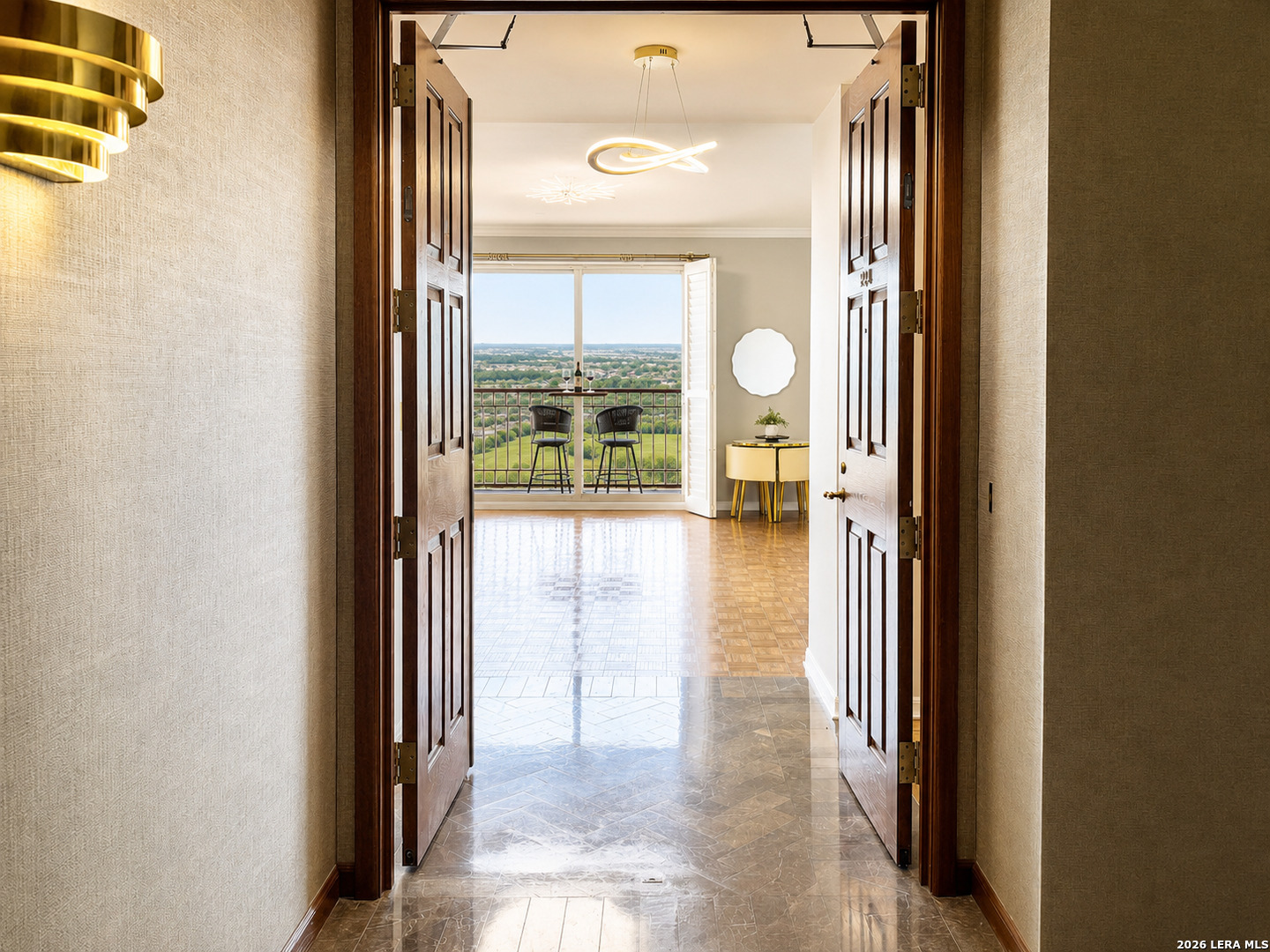1 TOWERS PARK LN Unit: 2304