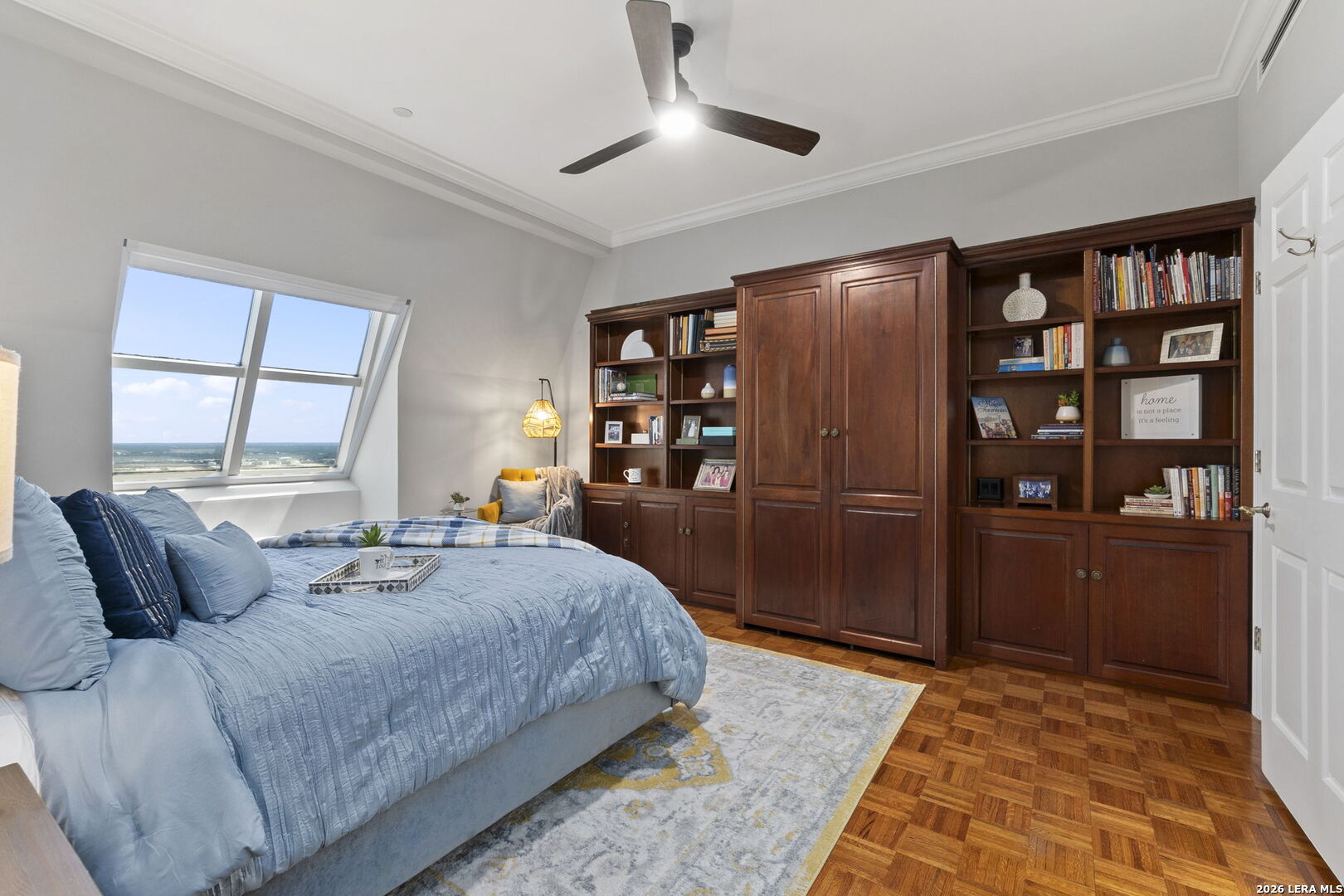 1 TOWERS PARK LN Unit: 2304