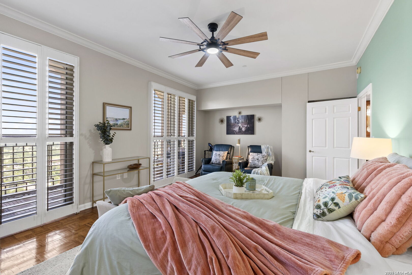 1 TOWERS PARK LN Unit: 2304