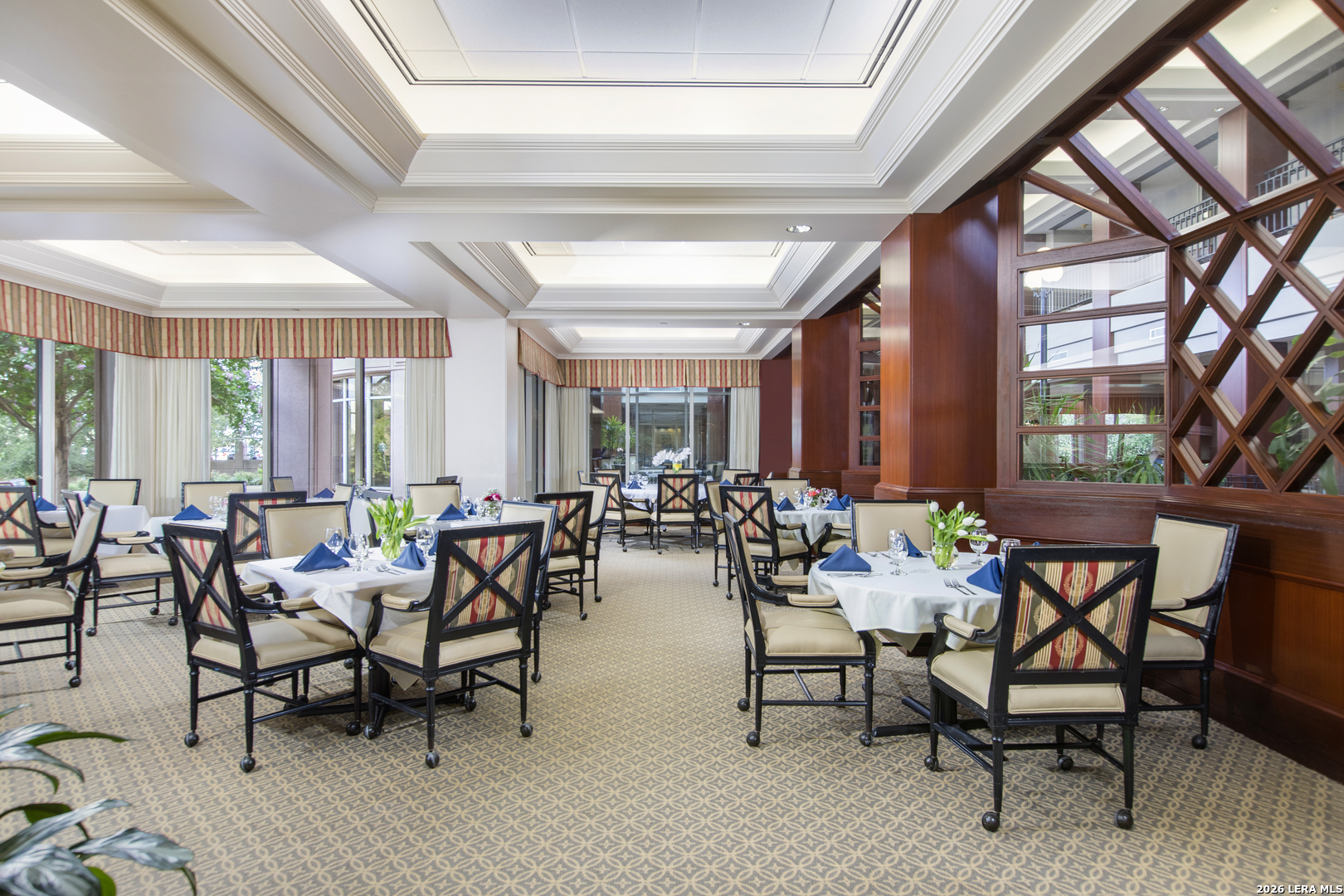 1 TOWERS PARK LN Unit: 2304
