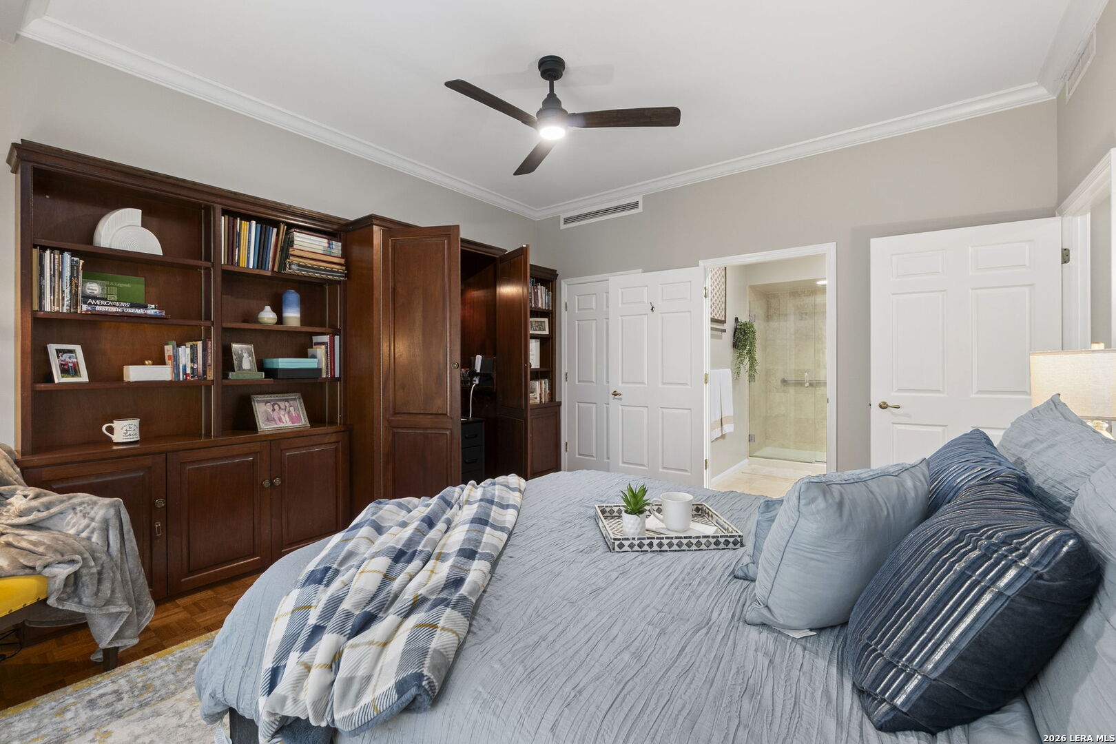 1 TOWERS PARK LN Unit: 2304