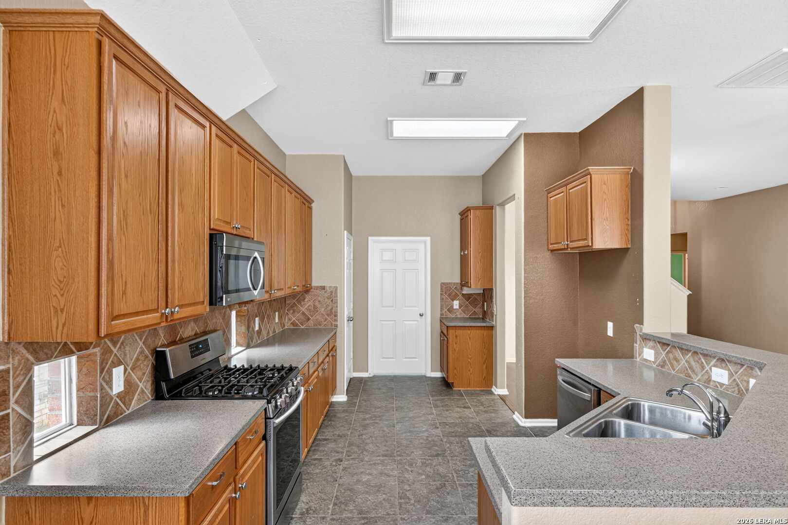 1403 Alpine Pond