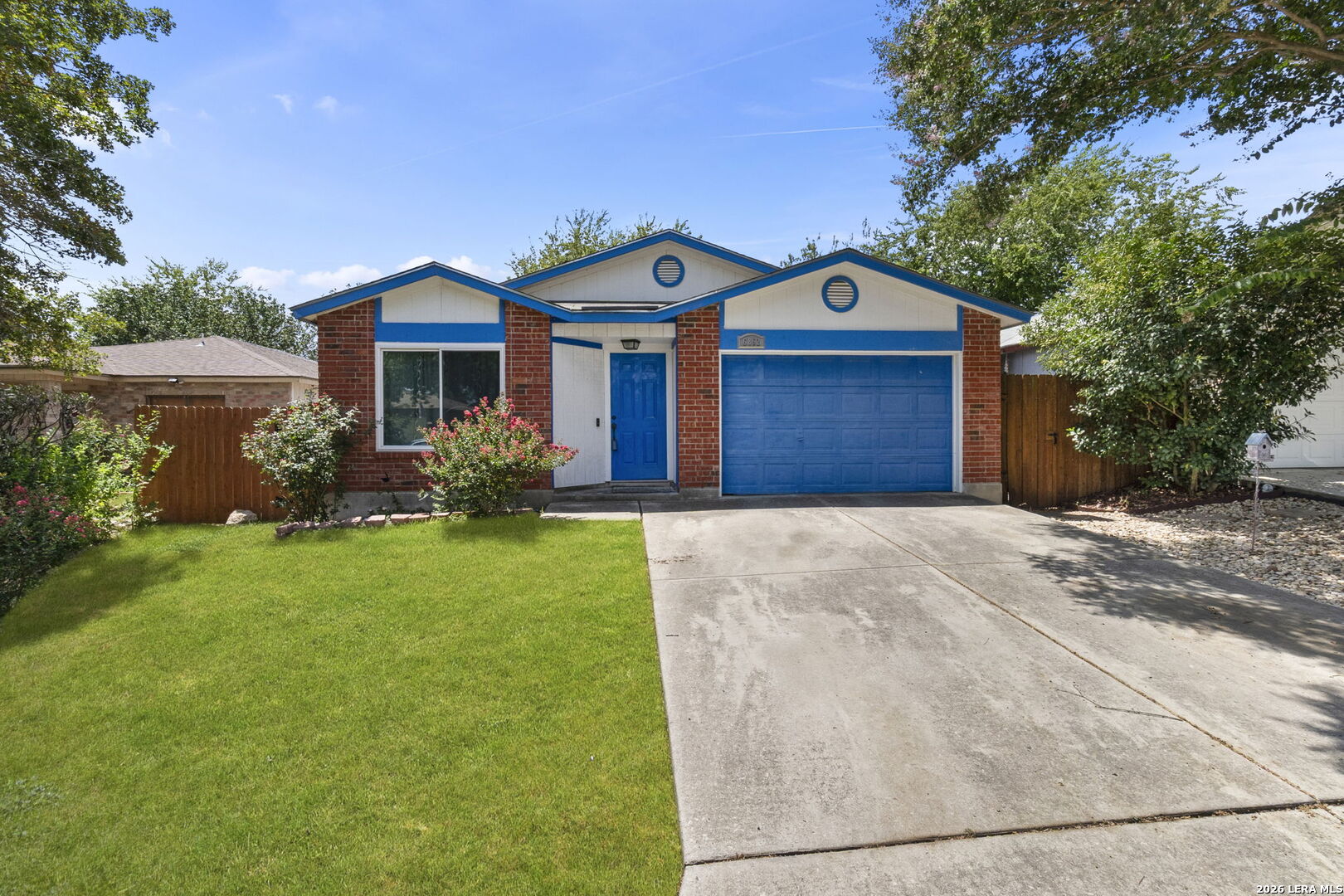 6862 FLAMING RIDGE DR