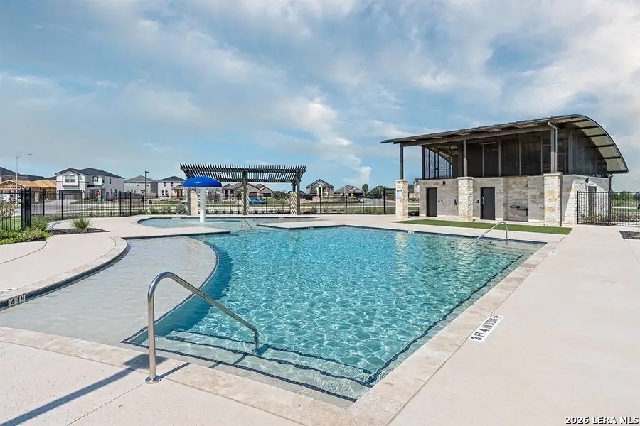 261 DEER CREST DR