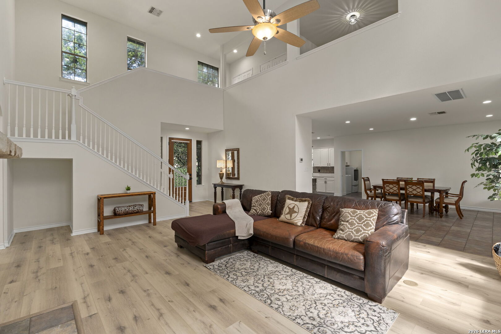25822 HARMONY HOLW