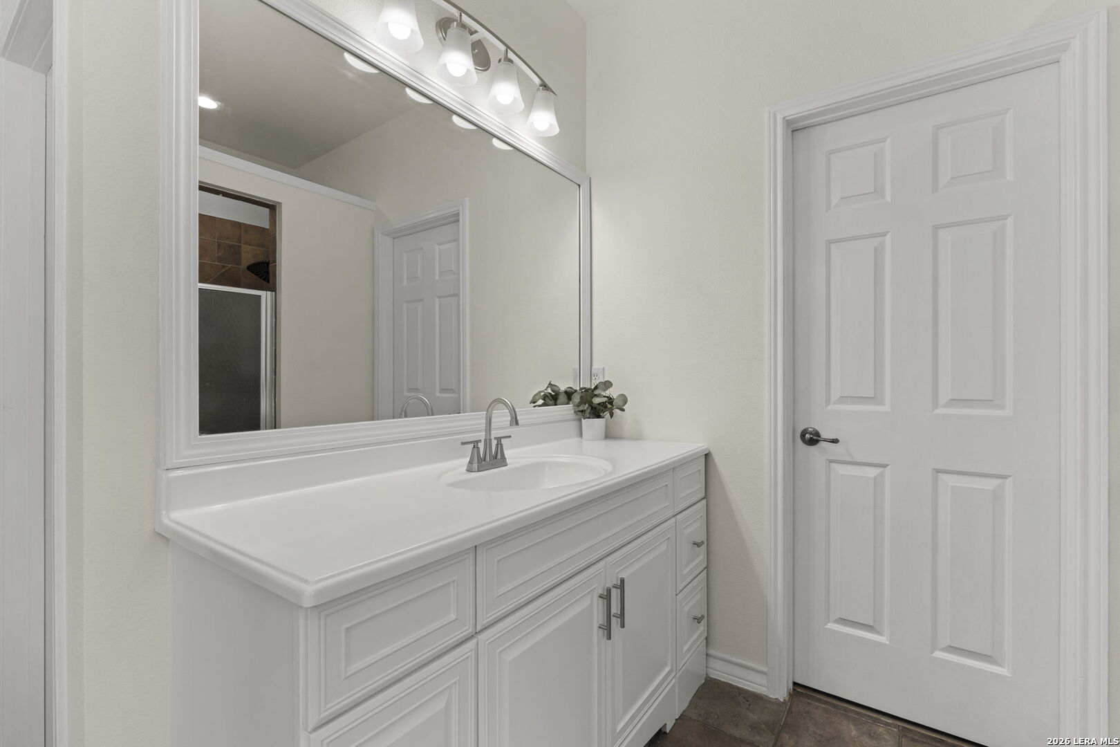 25822 HARMONY HOLW