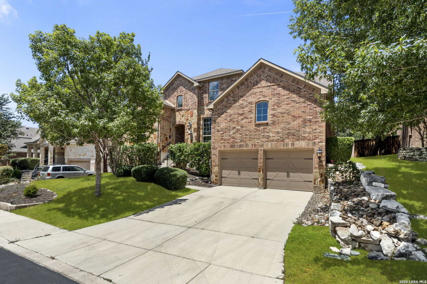 3519 CREST NOCHE DR