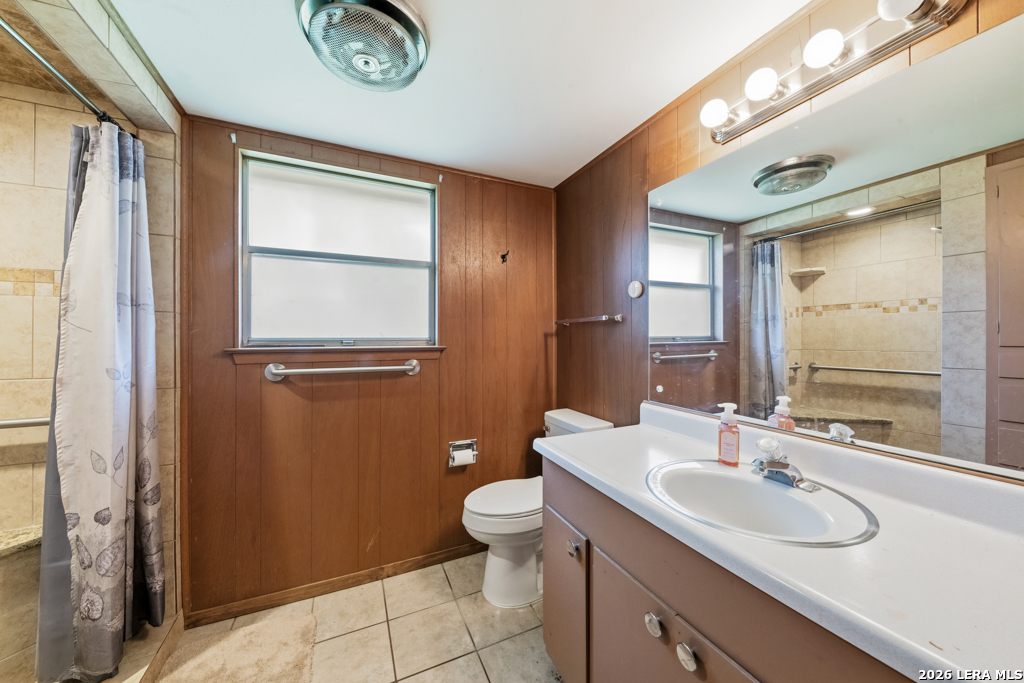210 KIMBERLY DR
