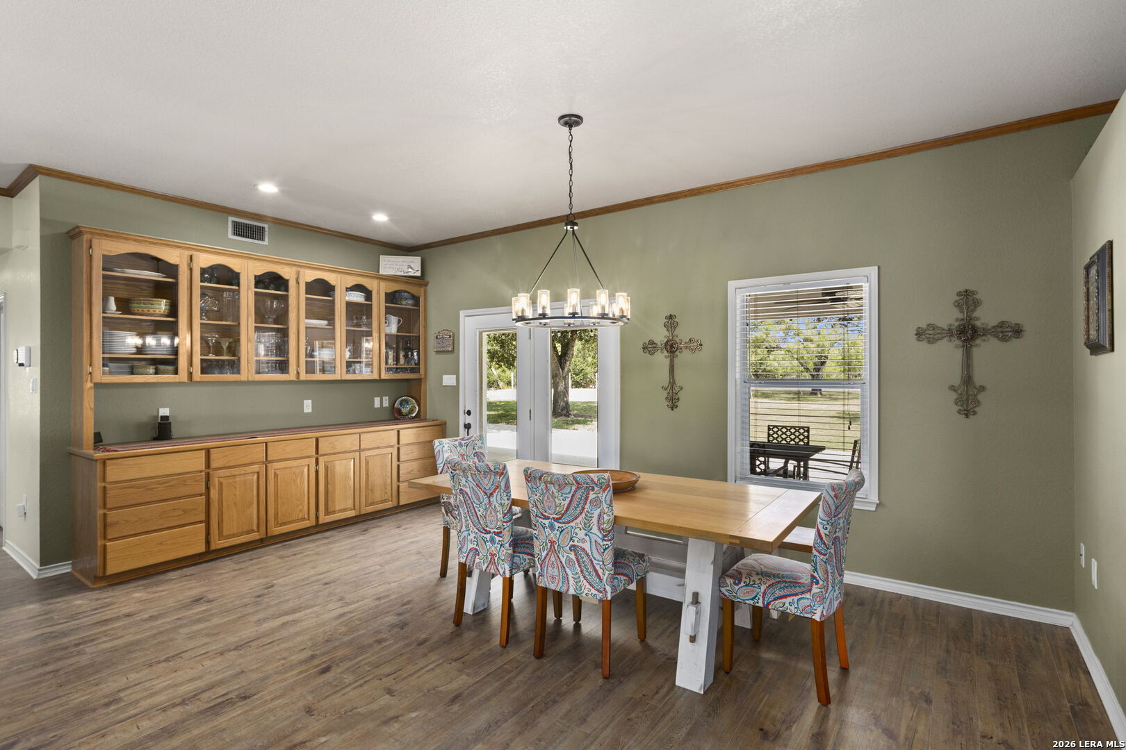 172 MEADOW LAKE DR