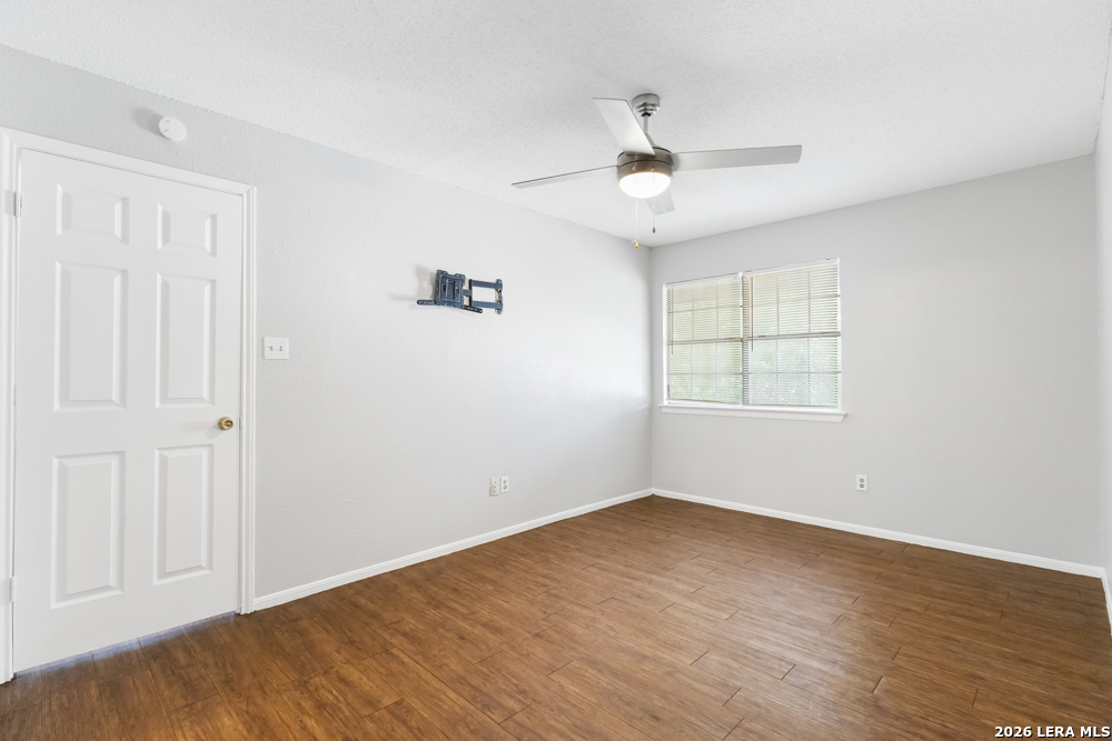 6710 WINDSOR HOLW