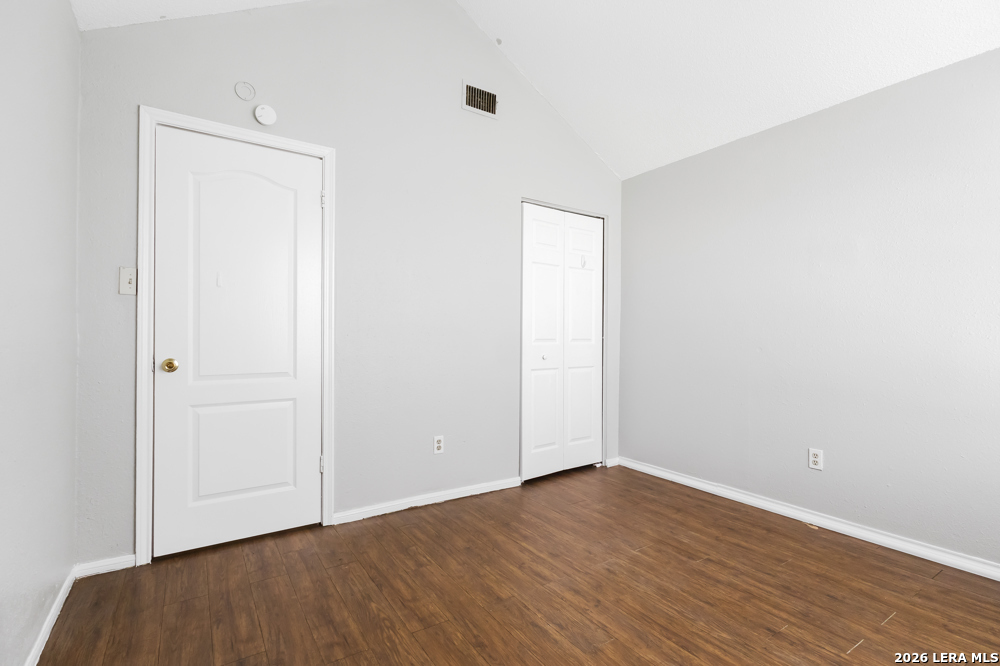 6710 WINDSOR HOLW