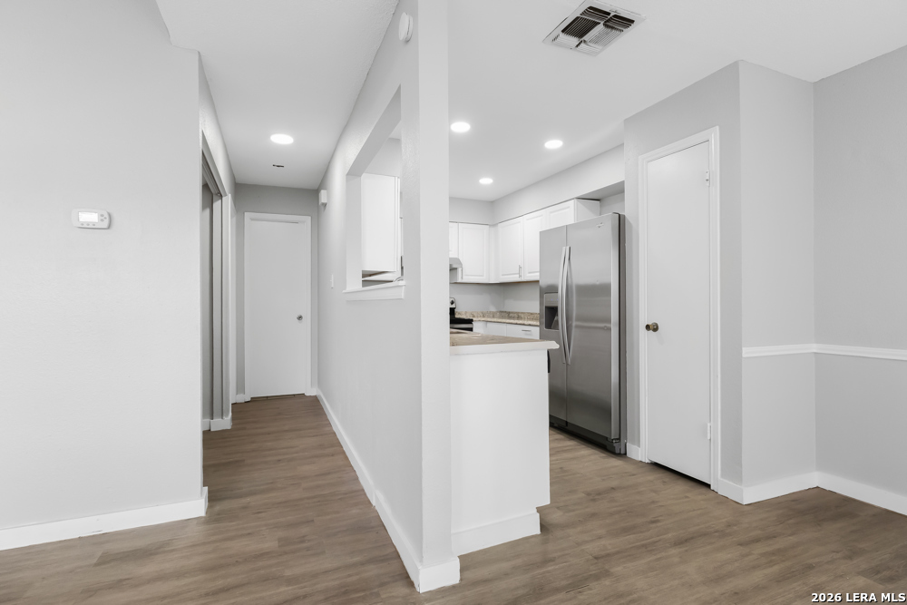 6710 WINDSOR HOLW
