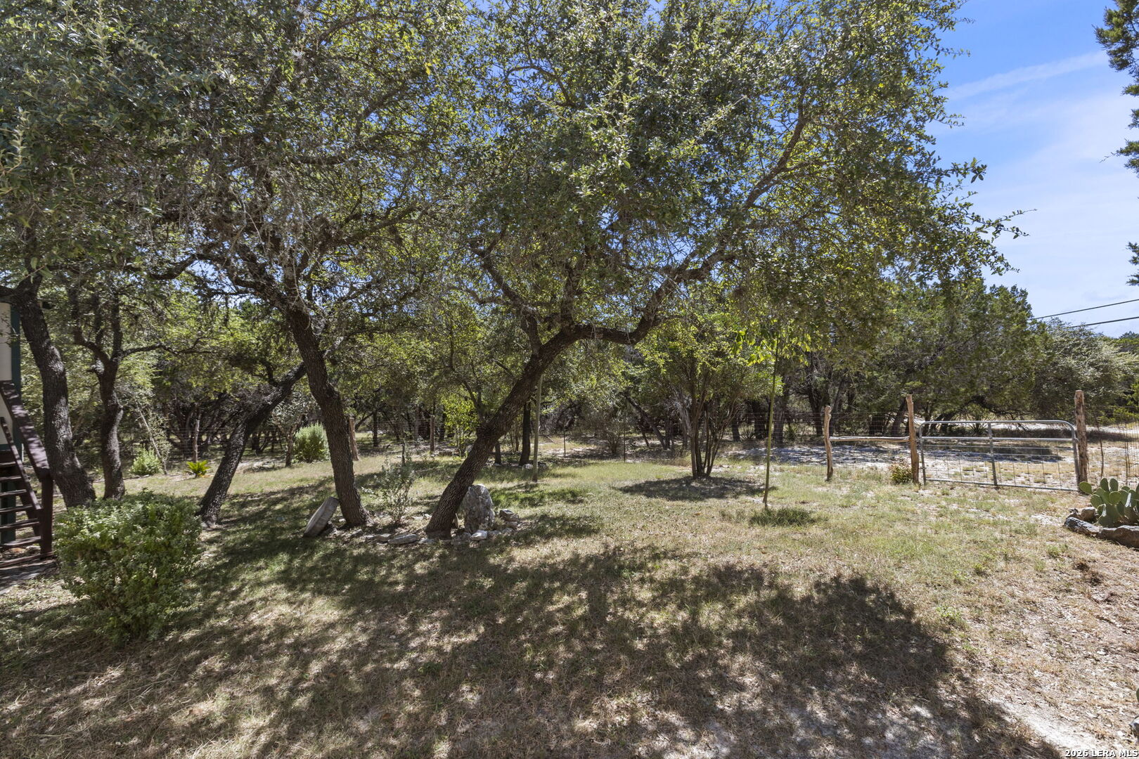 182 AUSTIN LN