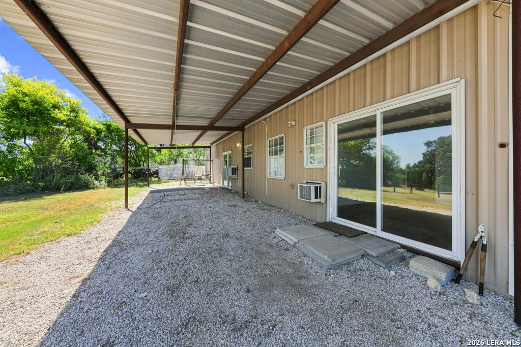 103 Lariat Dr