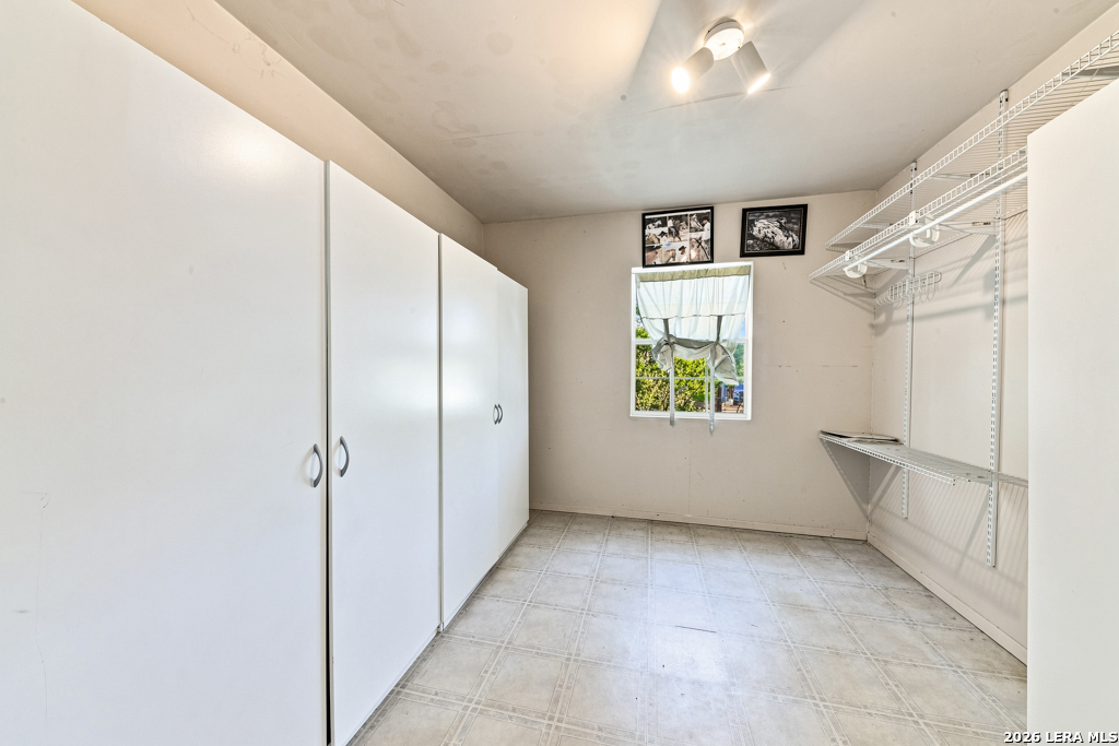 103 Lariat Dr