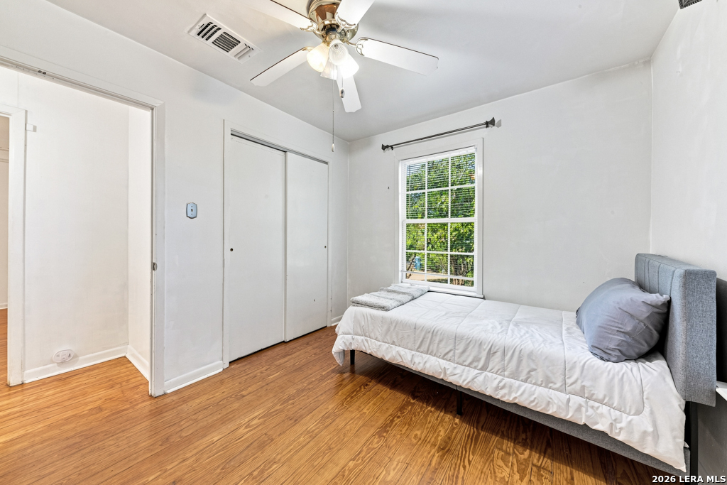 103 Lariat Dr