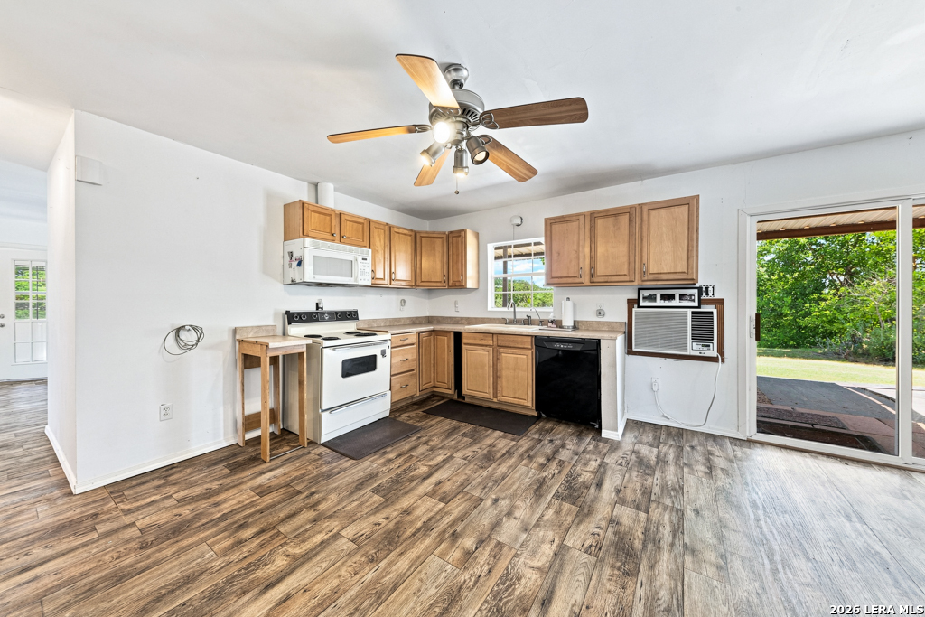 103 Lariat Dr