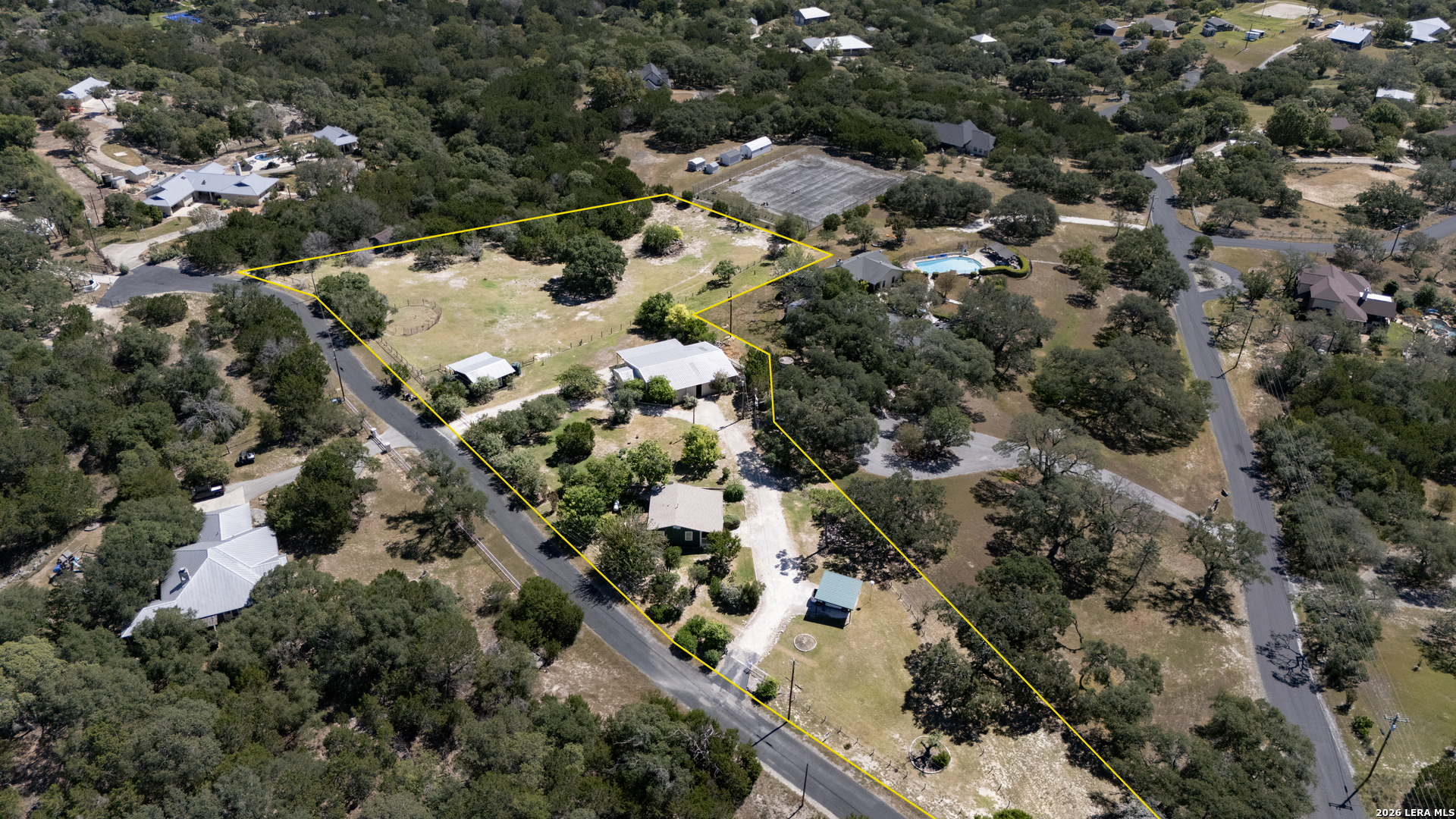 103 Lariat Dr