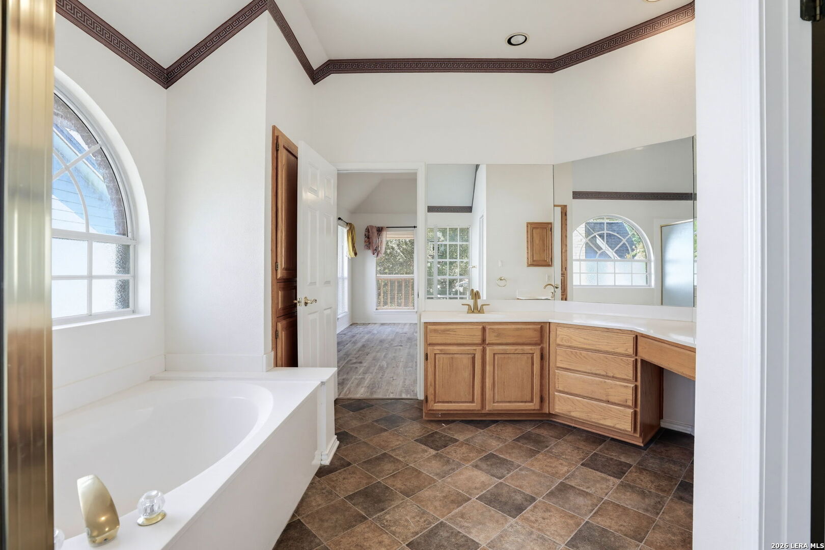2410 Burning Trail