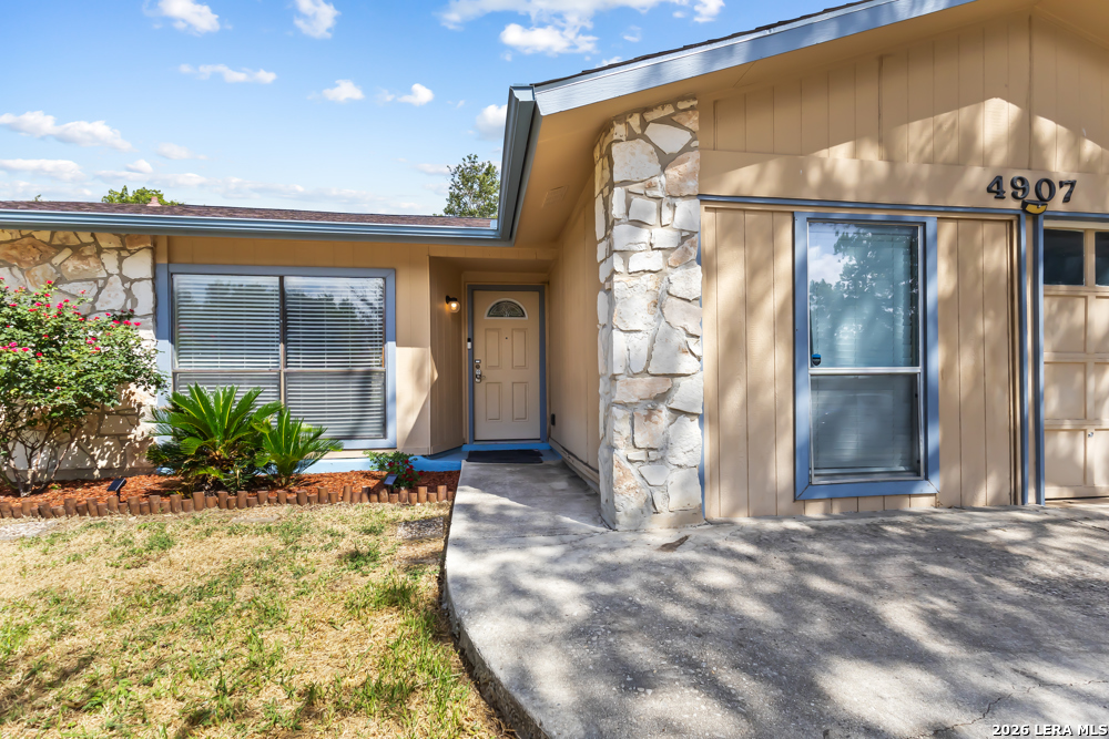4907 DARE LN