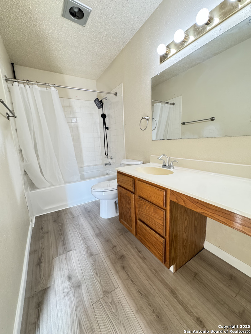 230 Saddlebrook Dr