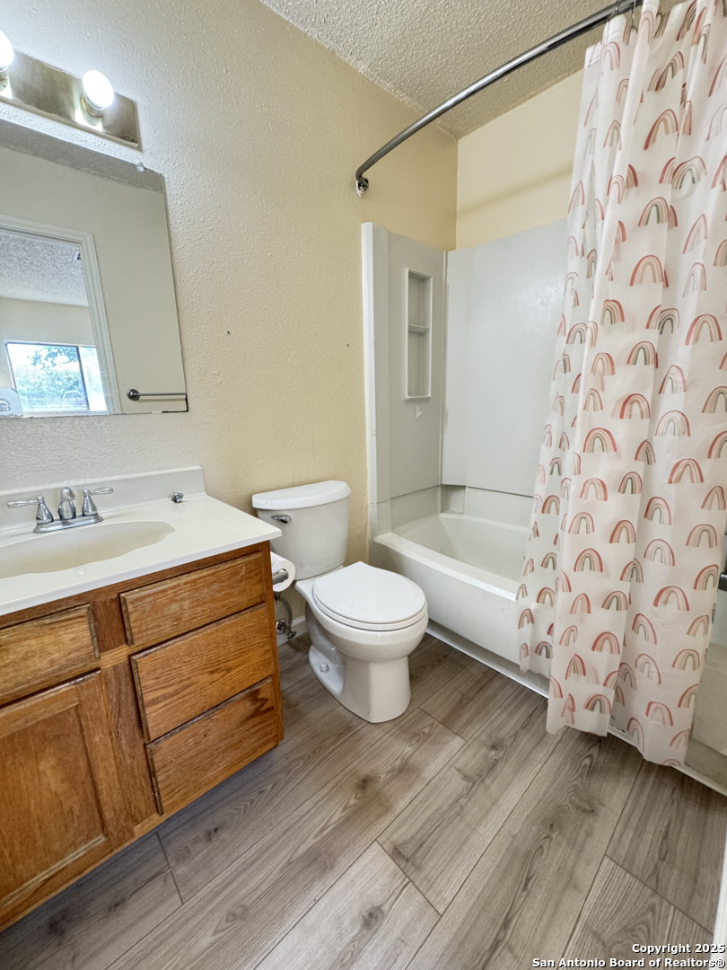 230 Saddlebrook Dr