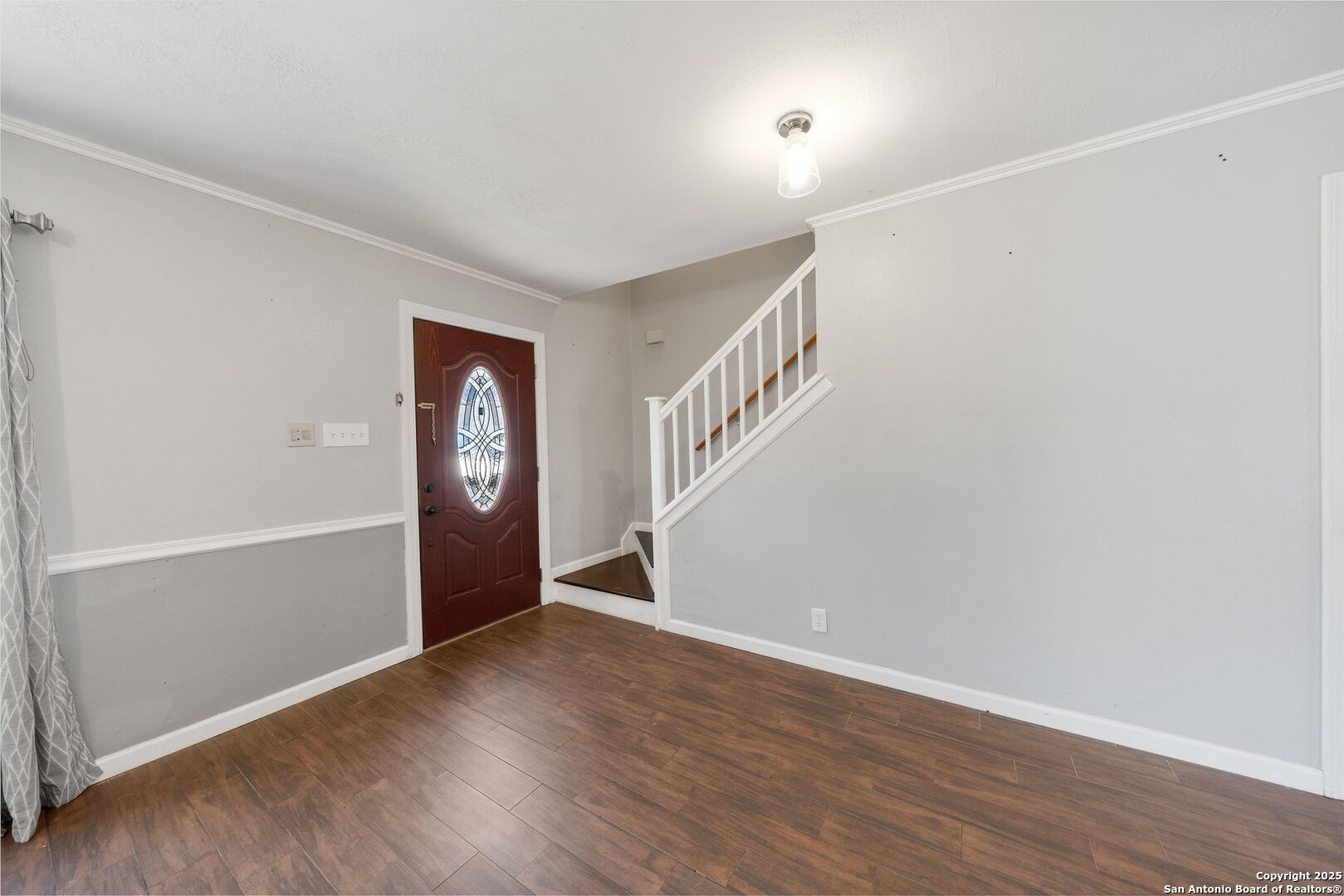 7703 Sandia Bluff