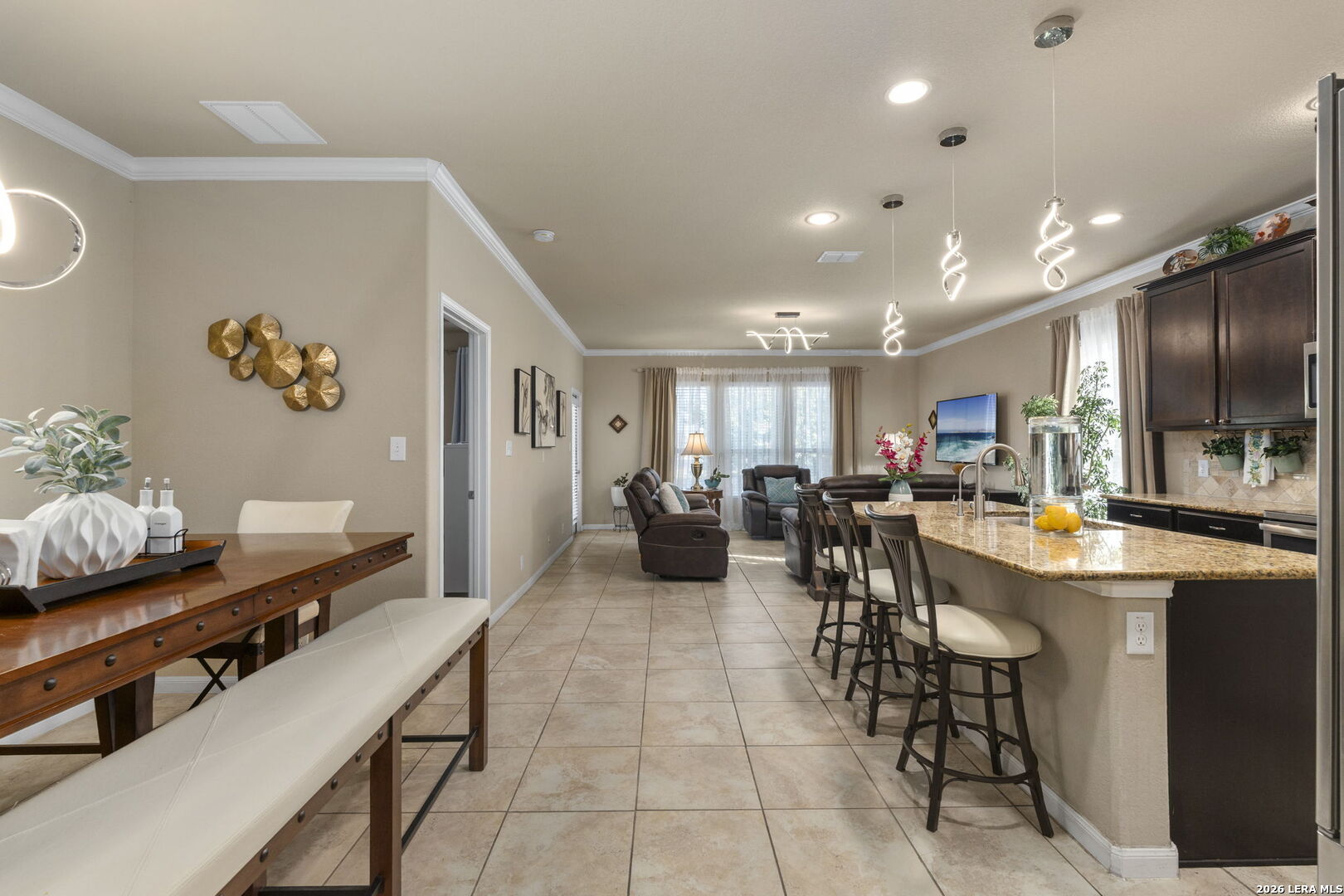2909 Sunset Summit