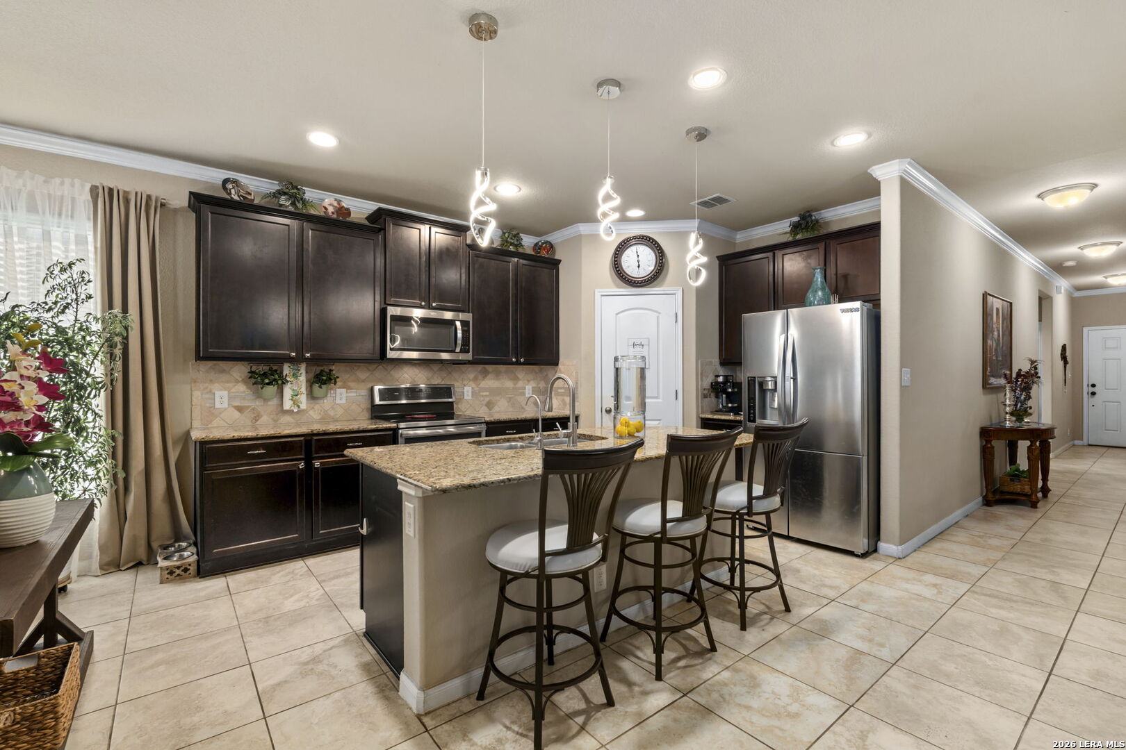 2909 Sunset Summit
