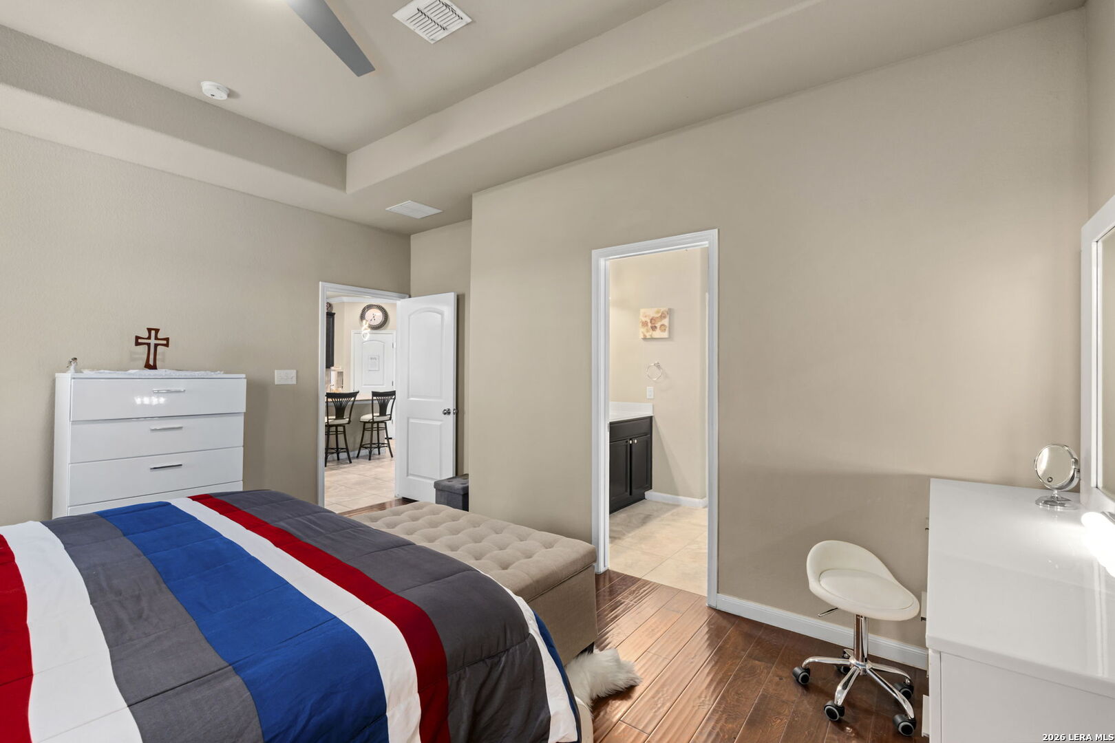 2909 Sunset Summit