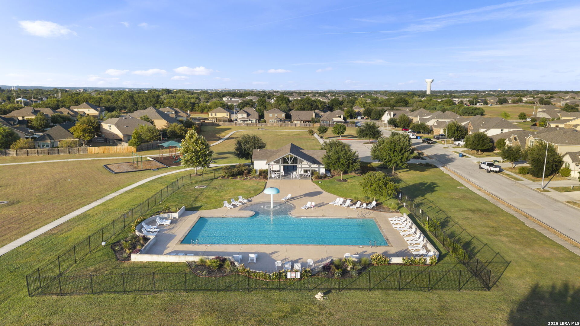 2909 Sunset Summit